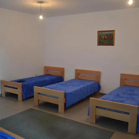 Vikendica Na Rancu Lisa Ivanjica